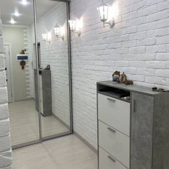 Продается 1-комнатная квартира, 43 м²