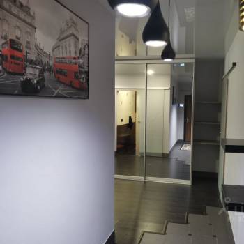 Продается 2-х комнатная квартира, 107,1 м²