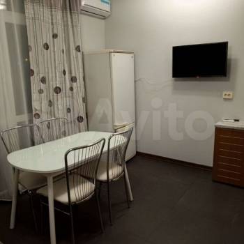 Сдается Многокомнатная квартира, 45 м²