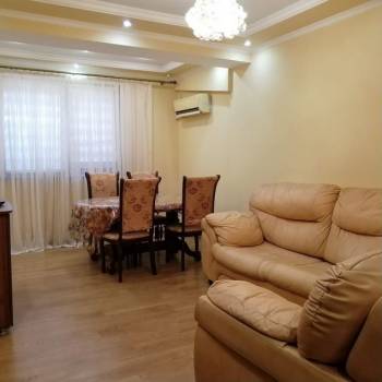 Сдается Многокомнатная квартира, 75 м²