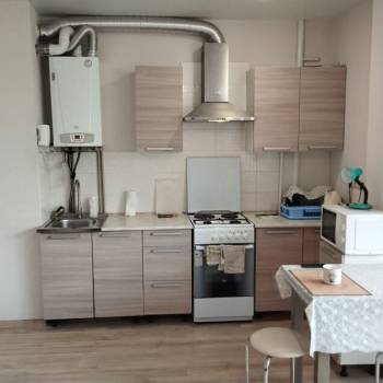Продается 1-комнатная квартира, 39 м²