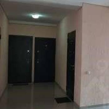 Продается 1-комнатная квартира, 42,5 м²