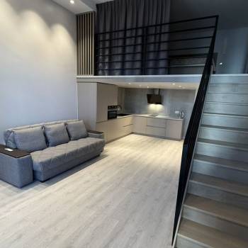 Продается 2-х комнатная квартира, 76 м²