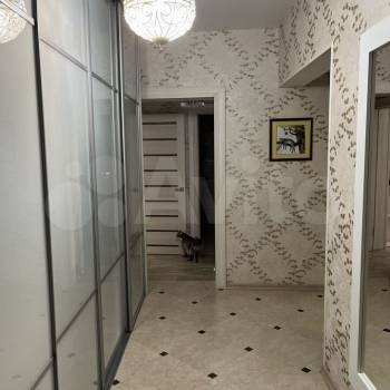 Продается 3-х комнатная квартира, 99,6 м²