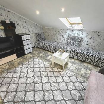 Сдается 2-х комнатная квартира, 60 м²