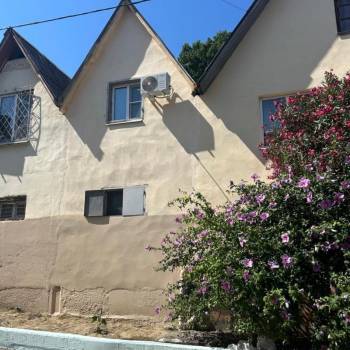 Продается 1-комнатная квартира, 50 м²