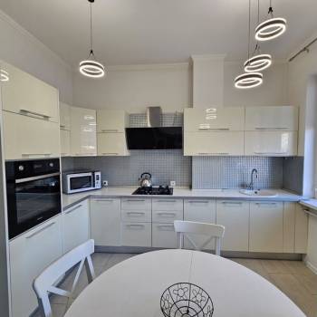 Сдается 2-х комнатная квартира, 61 м²