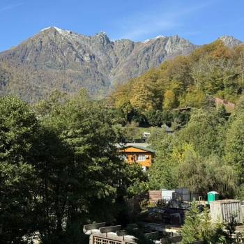 Продается 1-комнатная квартира, 80 м²