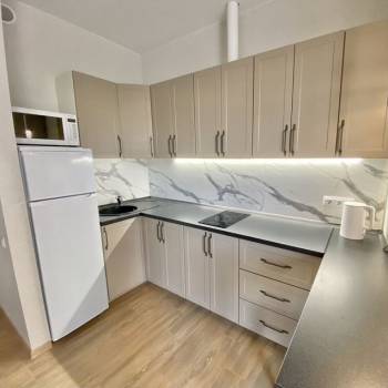 Продается 1-комнатная квартира, 30 м²