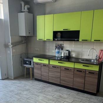 Продается 1-комнатная квартира, 32 м²