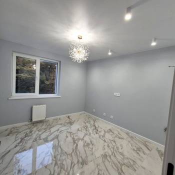 Продается 1-комнатная квартира, 47 м²