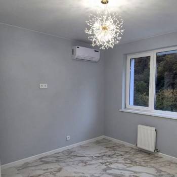 Продается 1-комнатная квартира, 47 м²