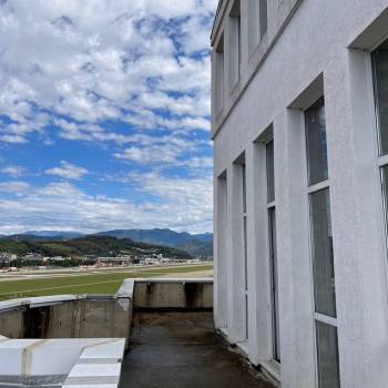 Продается Многокомнатная квартира, 270 м²