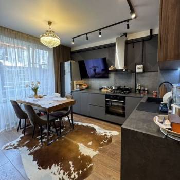 Продается 3-х комнатная квартира, 75 м²