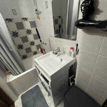 Продается 1-комнатная квартира, 28 м²