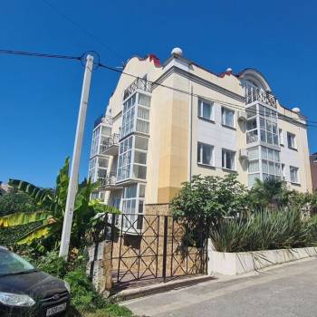 Продается 1-комнатная квартира, 51 м²