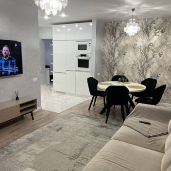 Сдается 2-х комнатная квартира, 64 м²