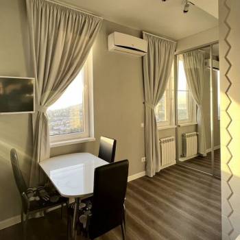 Продается 1-комнатная квартира, 36 м²