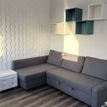 Продается 1-комнатная квартира, 36 м²