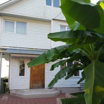 Продается Дом, 180 м²