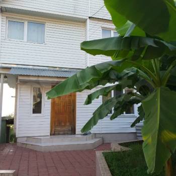 Продается Дом, 180 м²