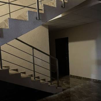 Продается 1-комнатная квартира, 35 м²