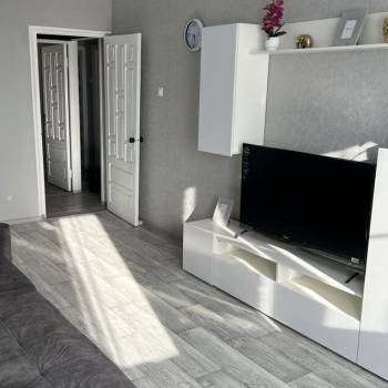 Продается 3-х комнатная квартира, 54 м²