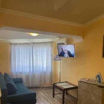 Продается 1-комнатная квартира, 27 м²