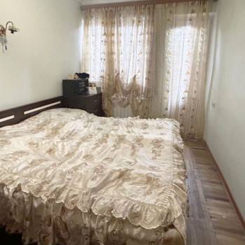 Продается 2-х комнатная квартира, 56 м²