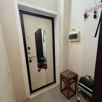 Продается 1-комнатная квартира, 35 м²