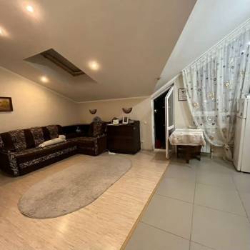 Продается 1-комнатная квартира, 35 м²