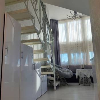 Продается 1-комнатная квартира, 40 м²