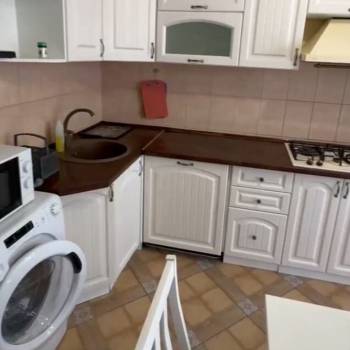 Сдается Многокомнатная квартира, 100 м²