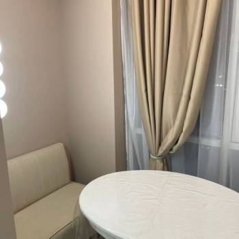 Сдается 1-комнатная квартира, 46 м²