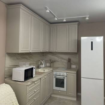 Сдается 1-комнатная квартира, 46 м²