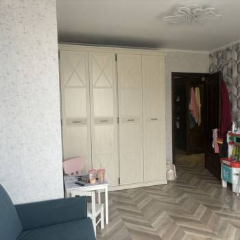 Продается 1-комнатная квартира, 38 м²