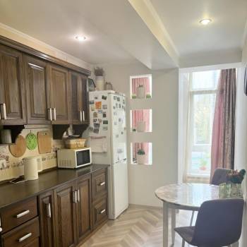 Продается 1-комнатная квартира, 38 м²