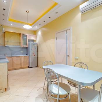 Сдается Многокомнатная квартира, 117 м²