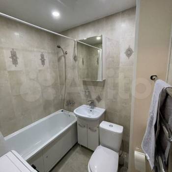 Сдается Многокомнатная квартира, 49 м²