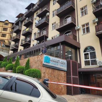 Продается 1-комнатная квартира, 42 м²