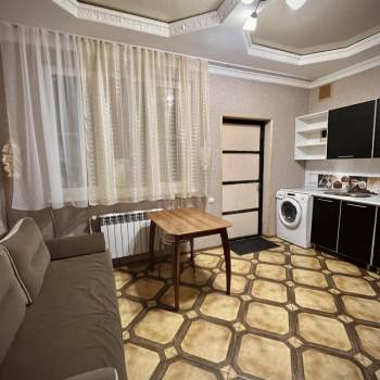 Сдается 2-х комнатная квартира, 40 м²