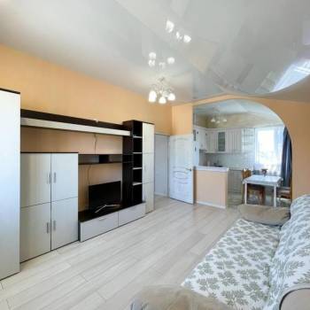 Сдается 2-х комнатная квартира, 57 м²
