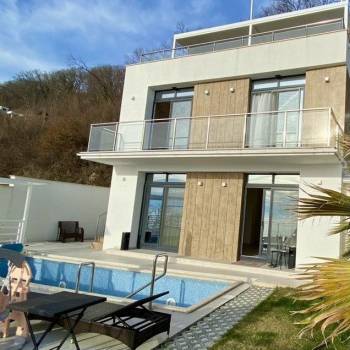 Продается Дом, 300 м²