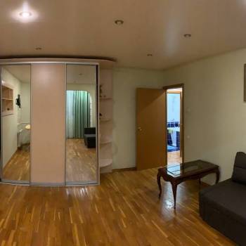 Сдается 2-х комнатная квартира, 52 м²