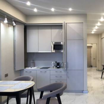 Сдается 1-комнатная квартира, 64 м²