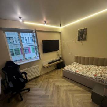 Продается Многокомнатная квартира, 98 м²