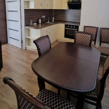 Сдается 1-комнатная квартира, 42 м²