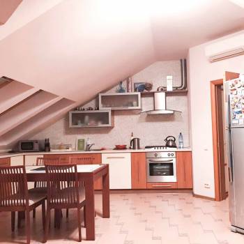 Продается 2-х комнатная квартира, 92 м²