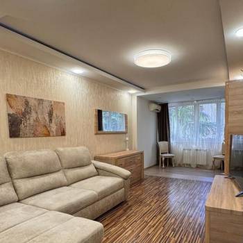 Продается 2-х комнатная квартира, 52 м²