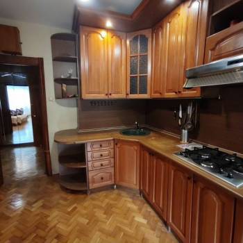 Сдается 1-комнатная квартира, 43 м²